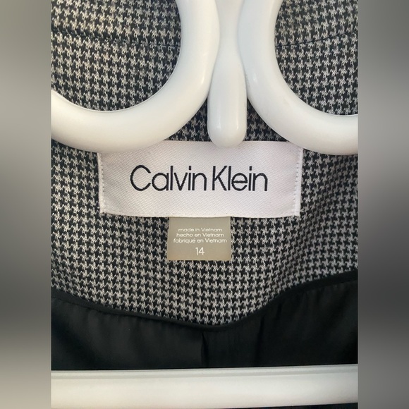 Calvin Klein blazer - Picture 2 of 5
